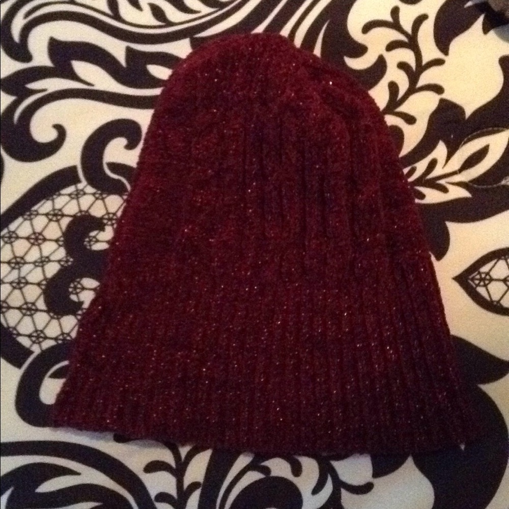 Burgundy Glitter skull cap!!